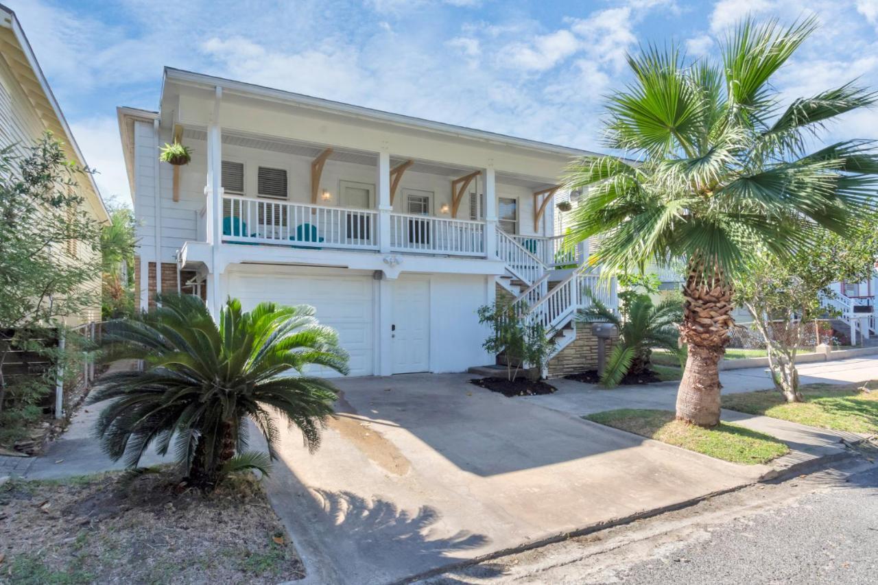 2 Kitchens,2 Living Rooms,4 Bedrooms-Close To All! Galveston Exterior foto