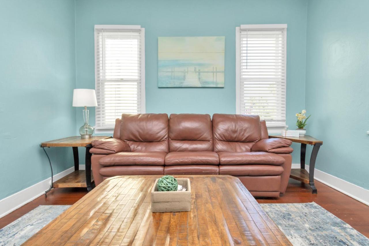 2 Kitchens,2 Living Rooms,4 Bedrooms-Close To All! Galveston Exterior foto