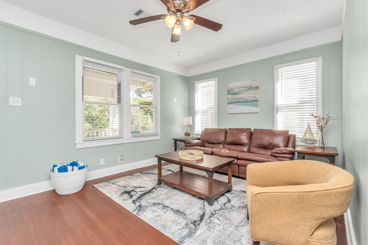 2 Kitchens,2 Living Rooms,4 Bedrooms-Close To All! Galveston Exterior foto